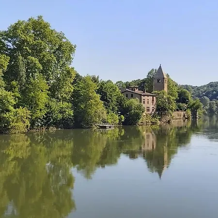 Sur Cour A 9e Mont D'or